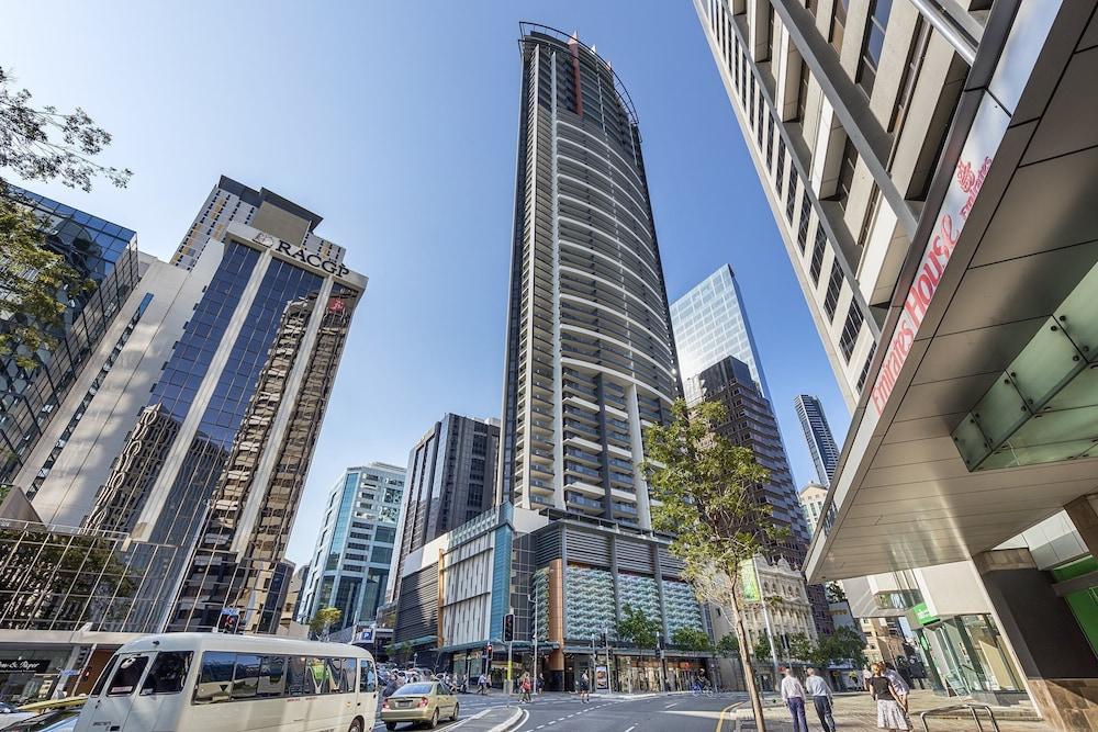 Oaks Brisbane Aurora Suites Esterno foto