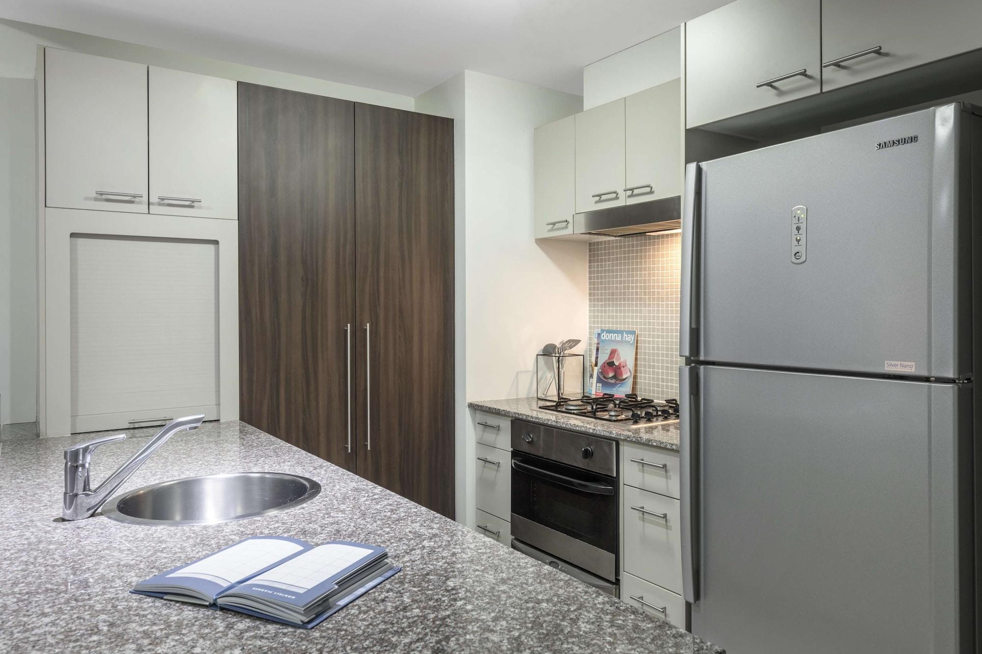 Oaks Brisbane Aurora Suites Esterno foto