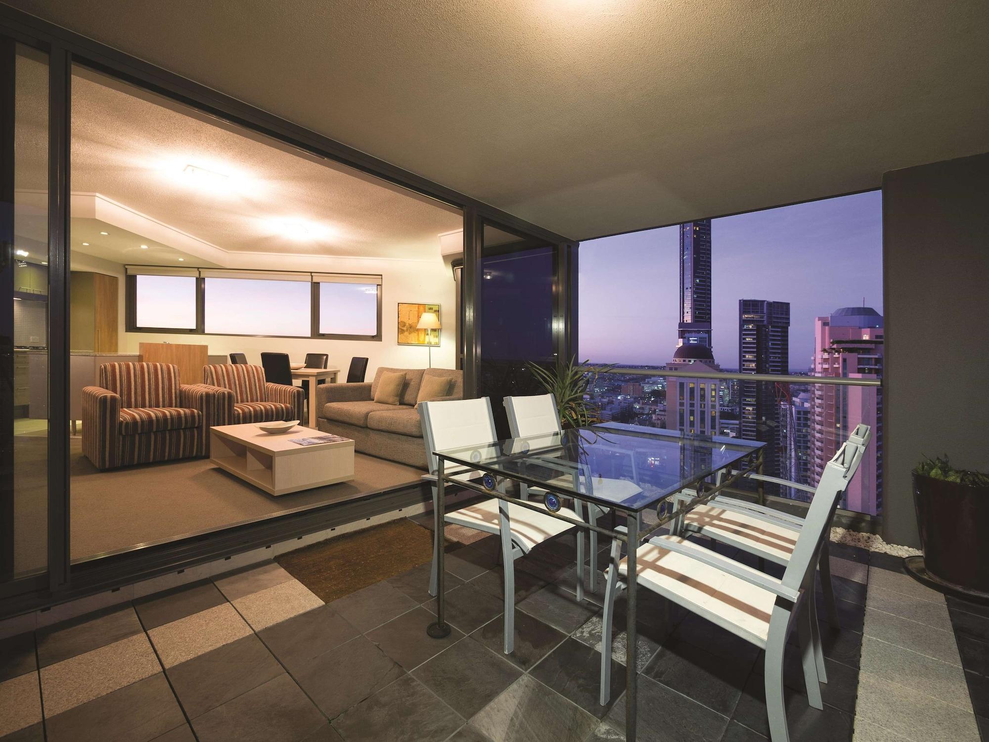 Oaks Brisbane Aurora Suites Esterno foto