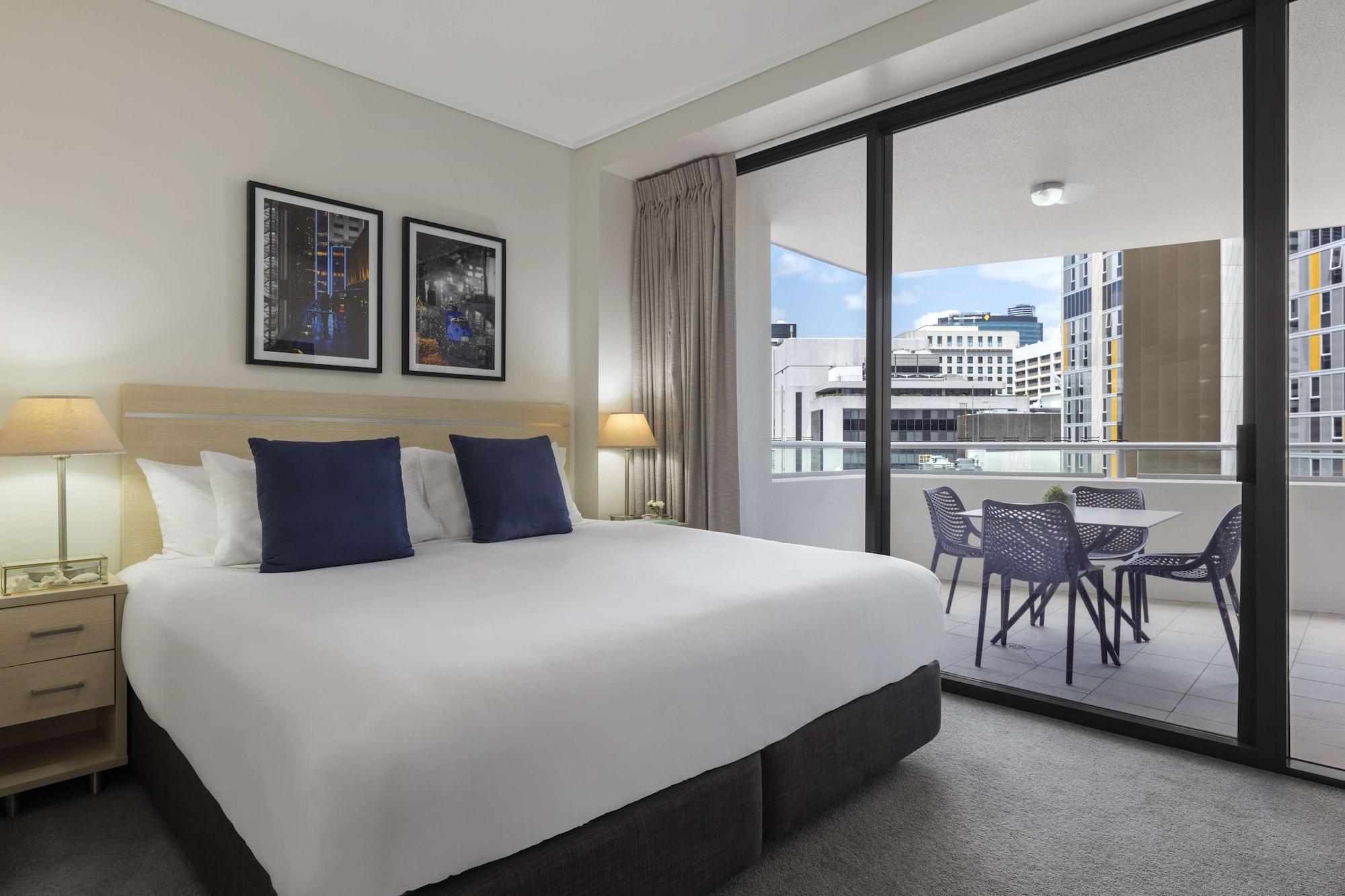 Oaks Brisbane Aurora Suites Esterno foto