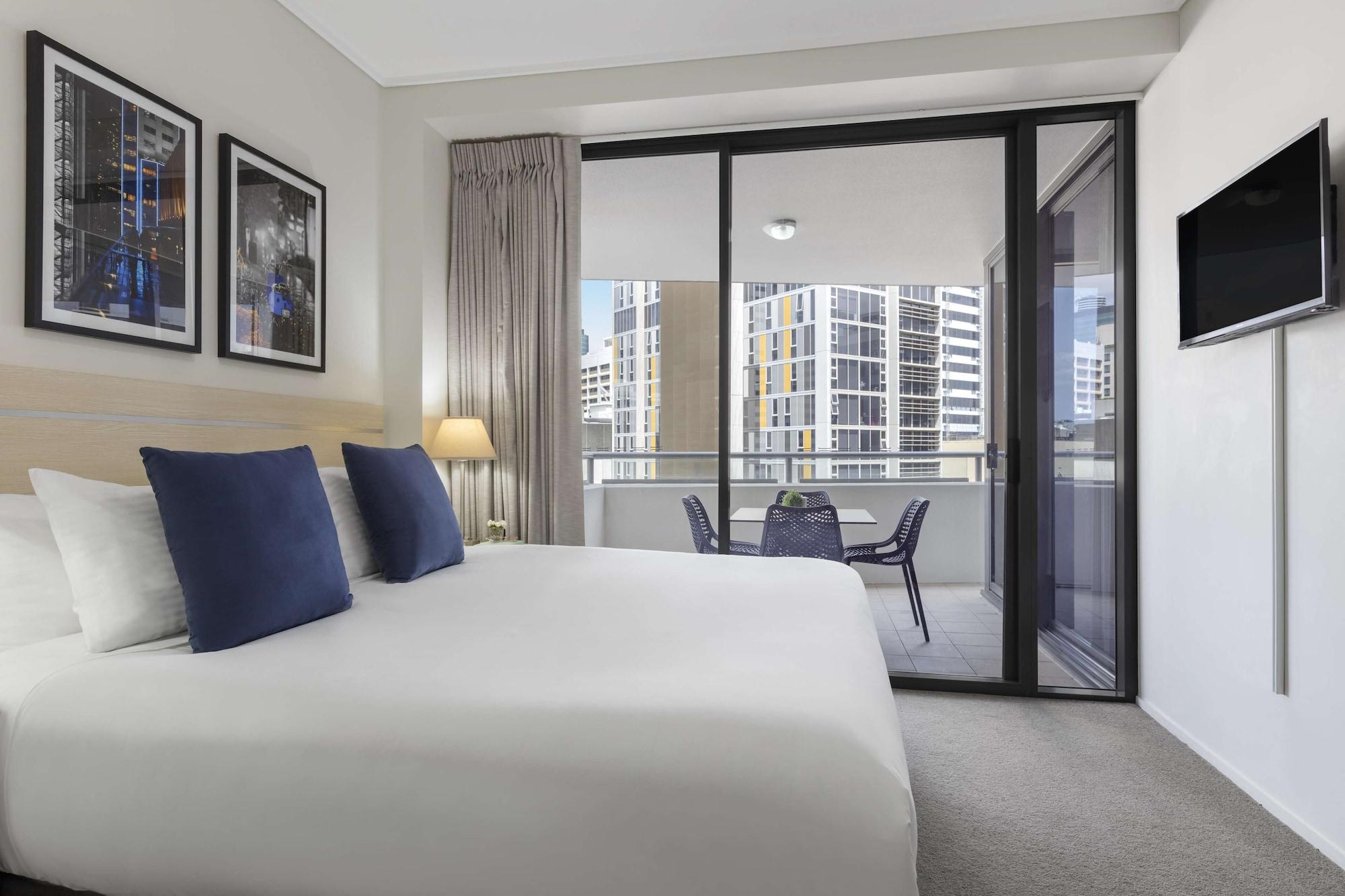 Oaks Brisbane Aurora Suites Esterno foto