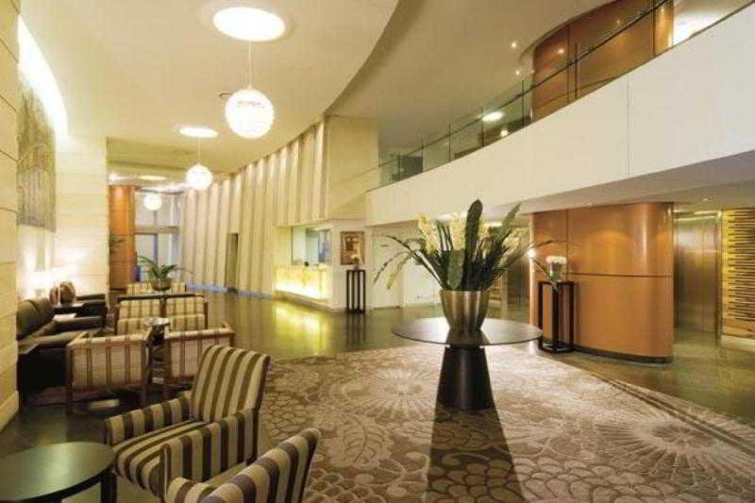 Oaks Brisbane Aurora Suites Esterno foto