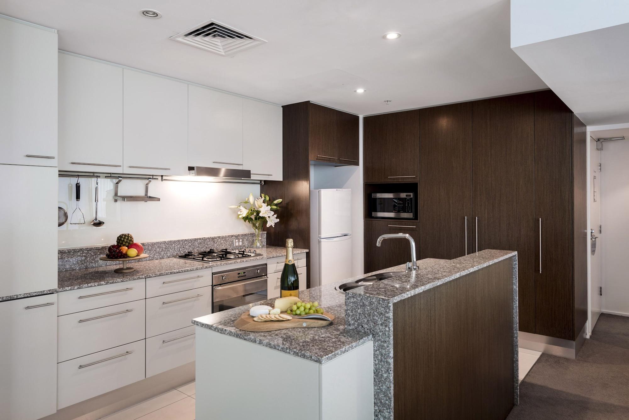 Oaks Brisbane Aurora Suites Esterno foto