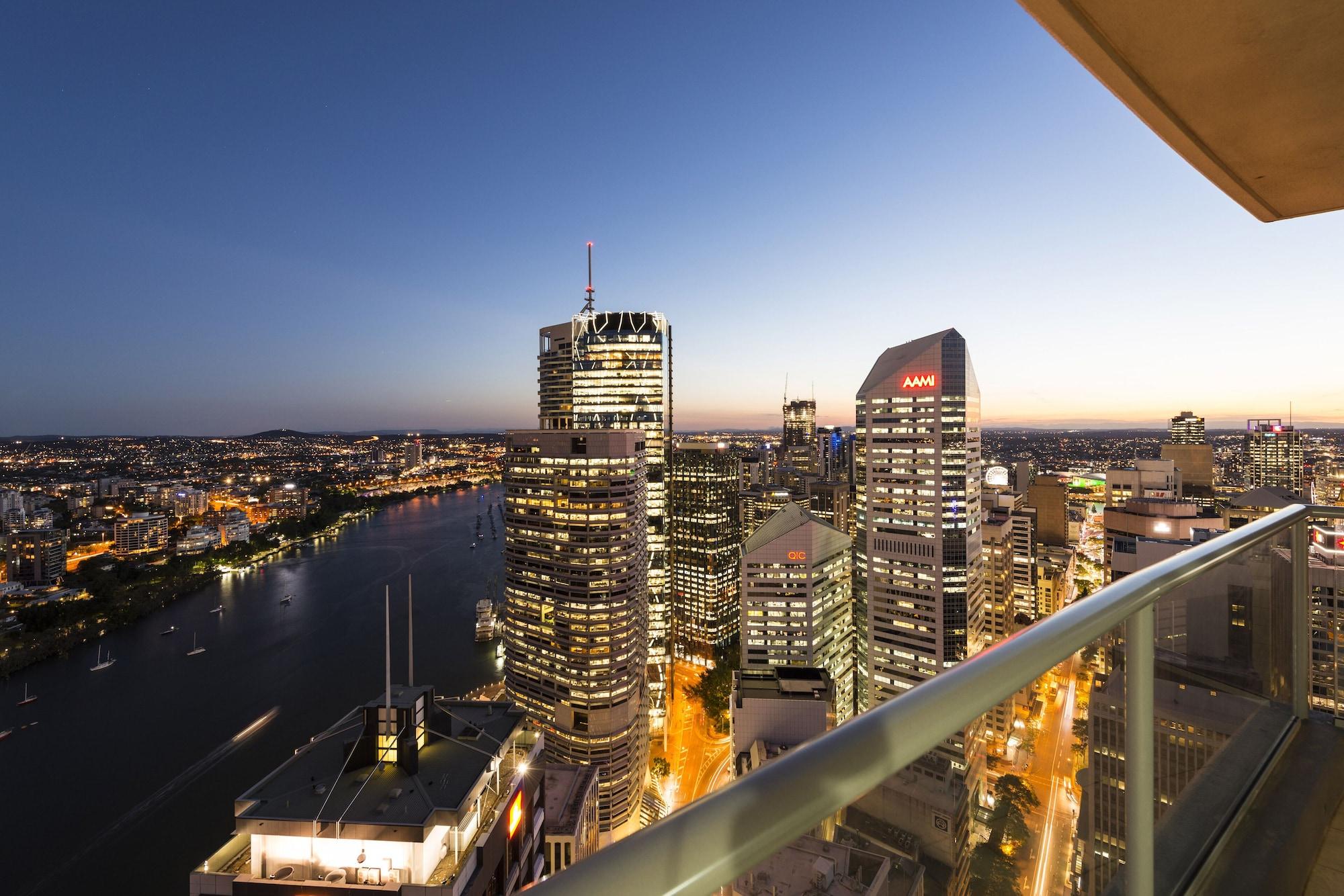 Oaks Brisbane Aurora Suites Esterno foto