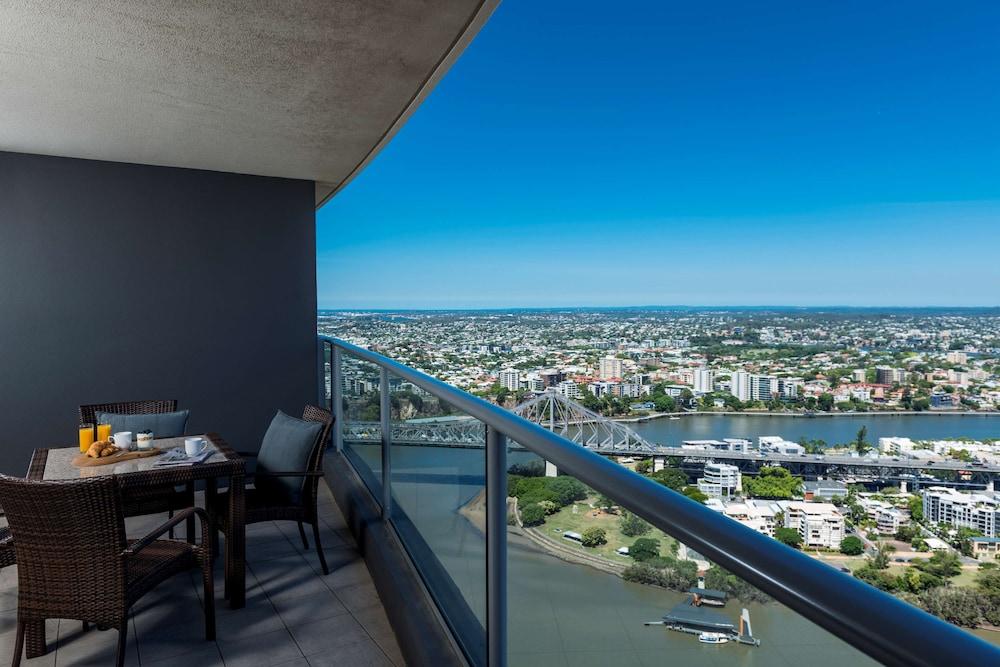 Oaks Brisbane Aurora Suites Esterno foto