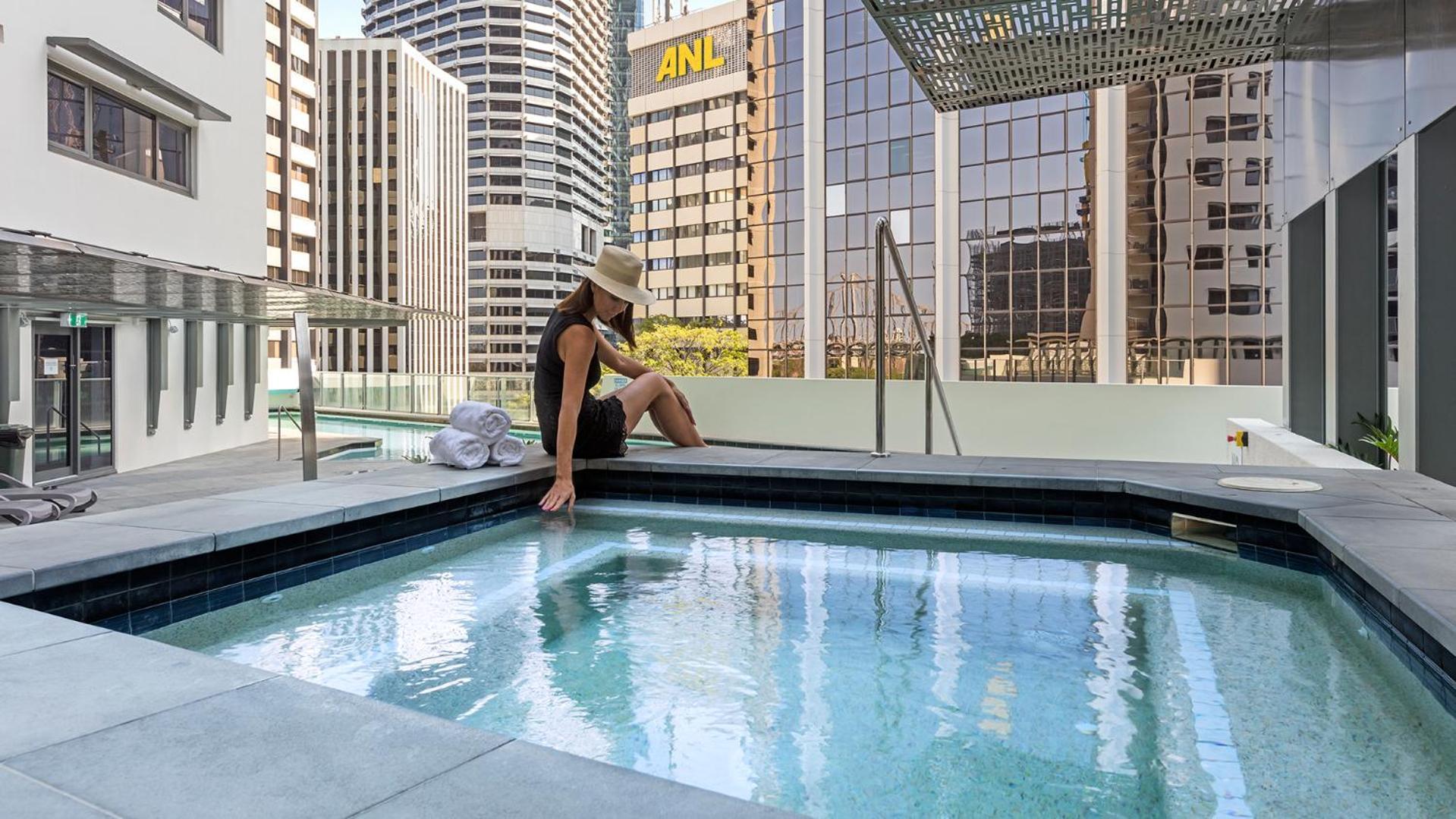 Oaks Brisbane Aurora Suites Esterno foto