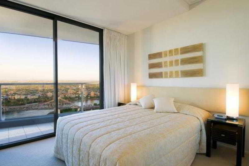 Oaks Brisbane Aurora Suites Esterno foto