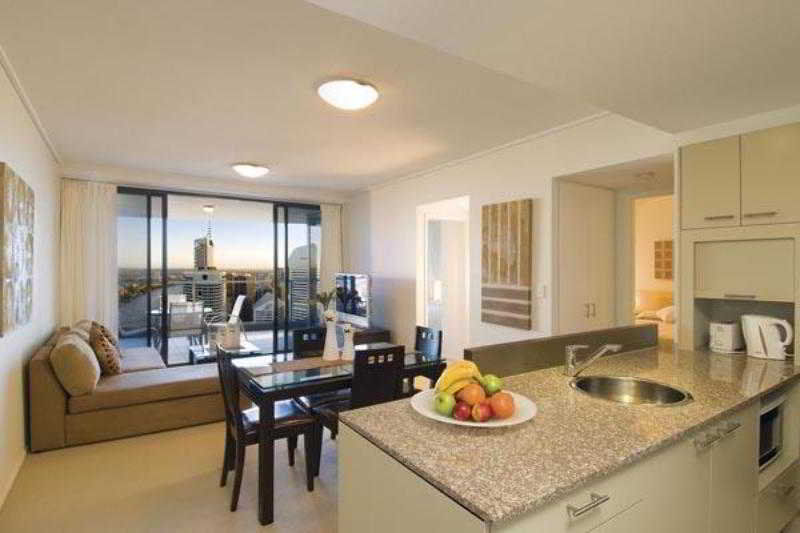 Oaks Brisbane Aurora Suites Esterno foto