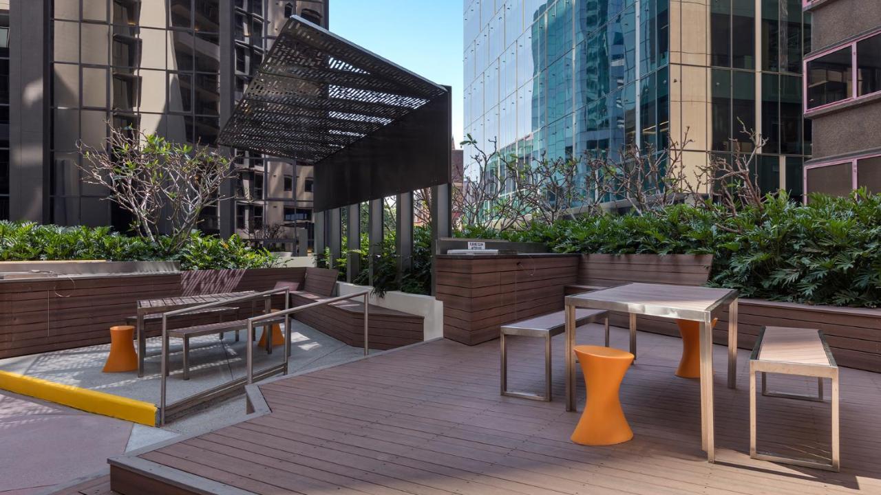 Oaks Brisbane Aurora Suites Esterno foto