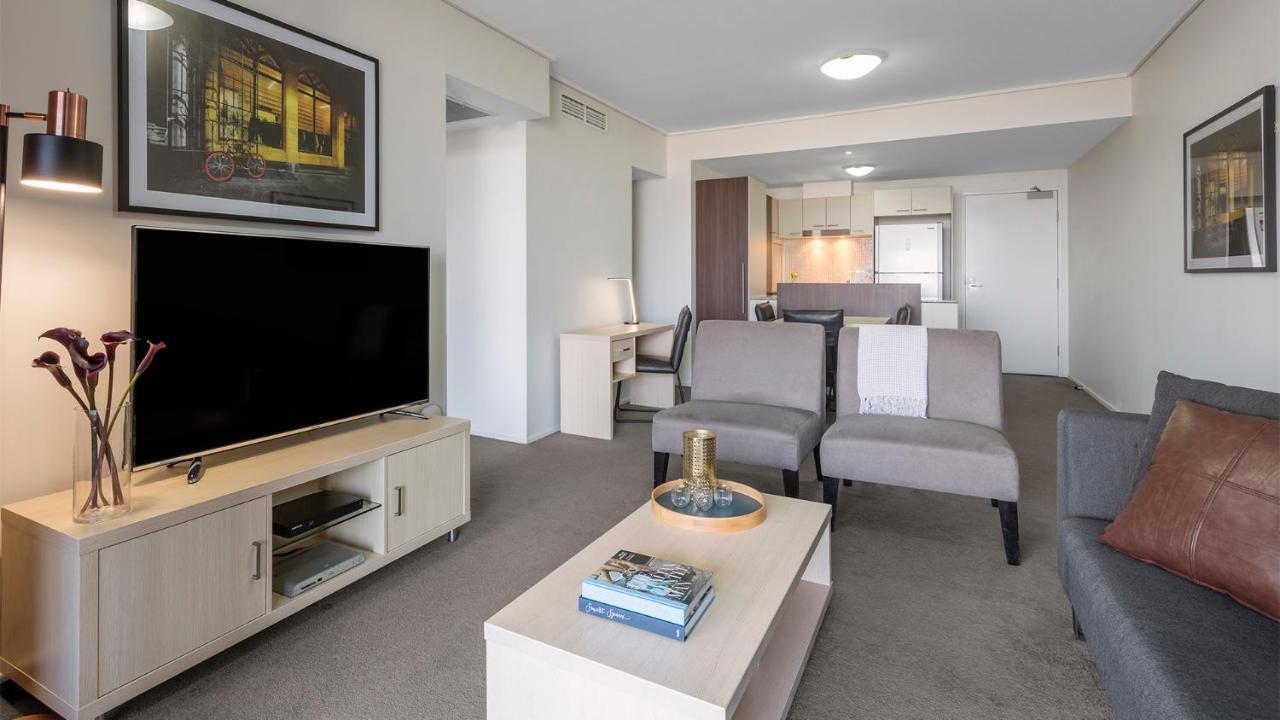 Oaks Brisbane Aurora Suites Esterno foto